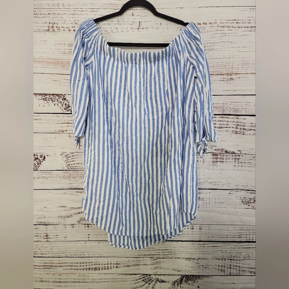 Old Navy Blue stripped Off the shoulders Dress LP